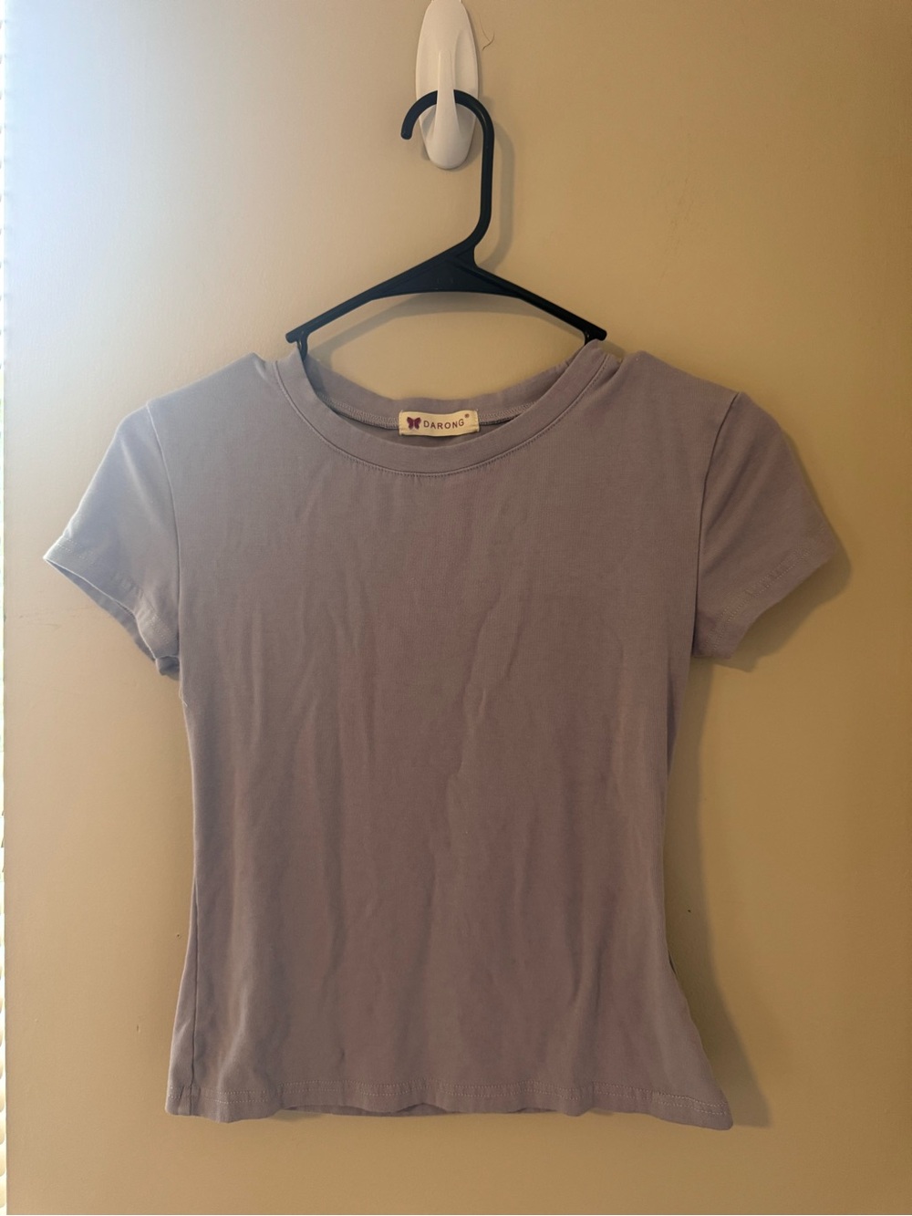 DARONG Lavender Fitted Baby Tee Size Small